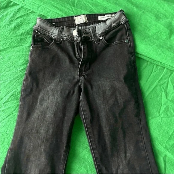 Sexy Y2K Grunge Mid Jeans - Picture 6 of 8